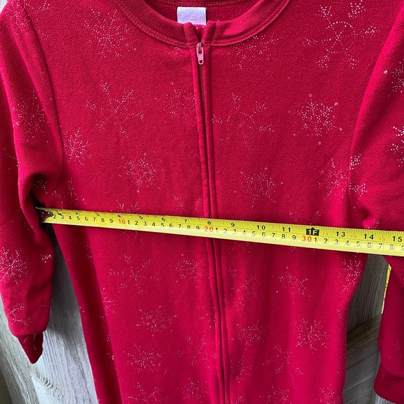 XHILERATION Fleece Onesie Body Suit Red with Snowflakes - Picture 7 of 7